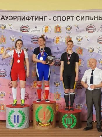 Студенты ТИ (ф) СВФУ успешно выступили на Всероссийских соревнованиях по классическому троеборью в пауэрлифтинге